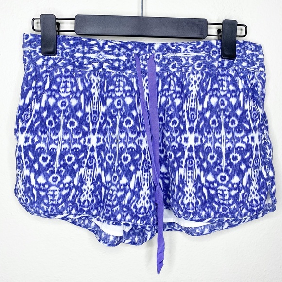 Joie Pants - Joie Blue White Silk Drawstring Printed Shorts